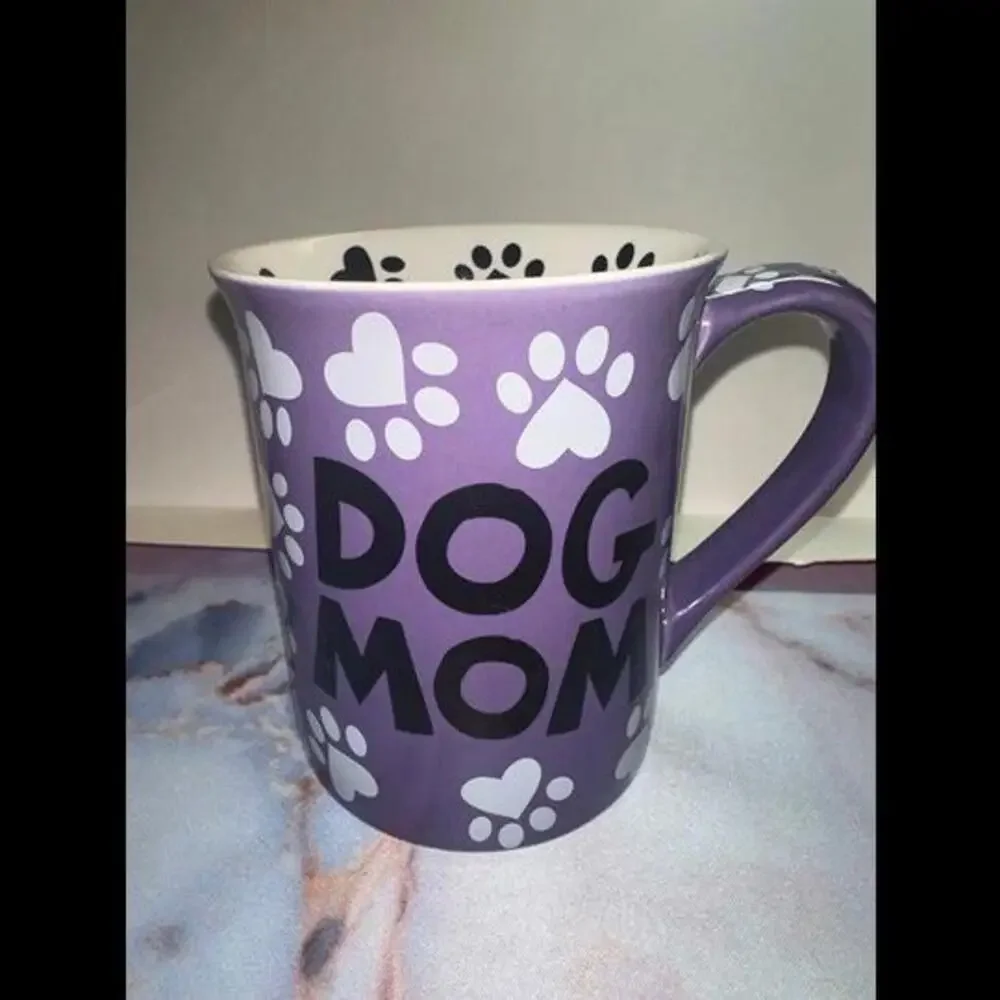 Paw-fect Brew: 'Dog Mom' 16 oz. Stoneware Mug - Celebrate Canine Love in Color!